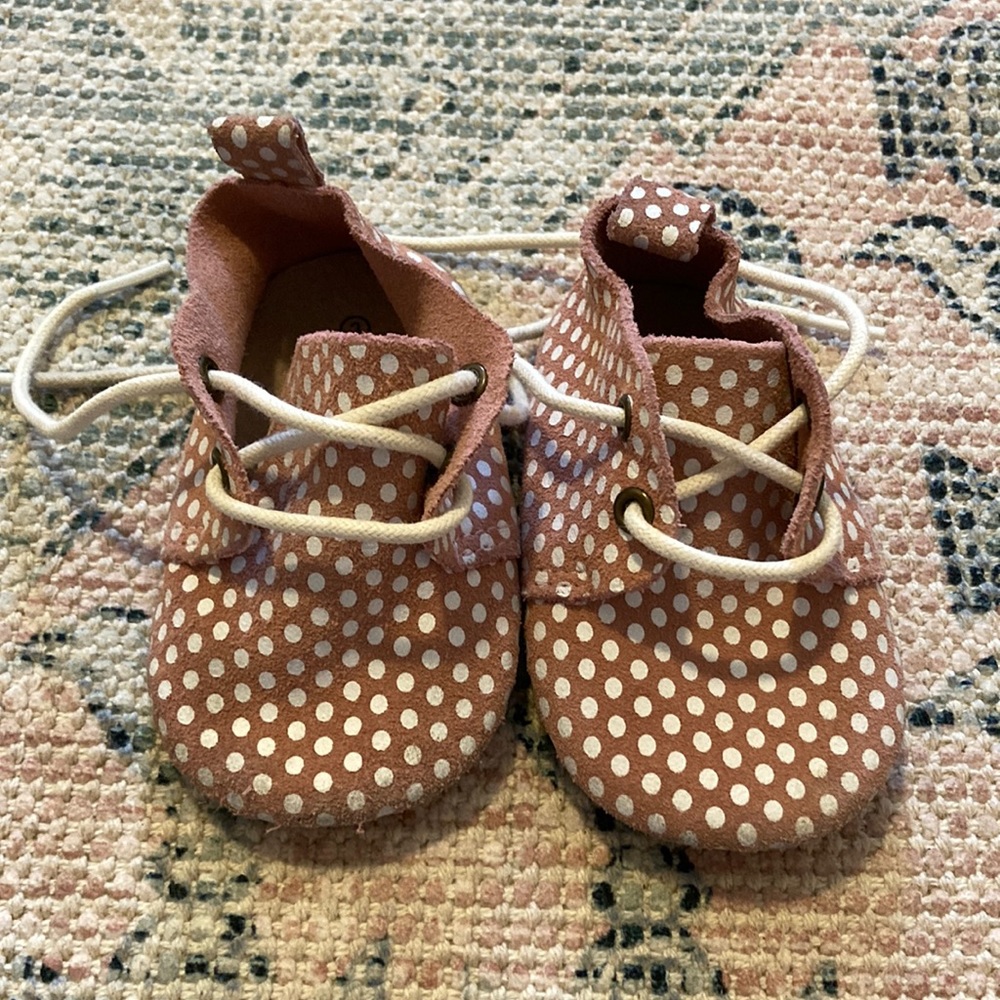 Piper Finn low too Oxford soft sole